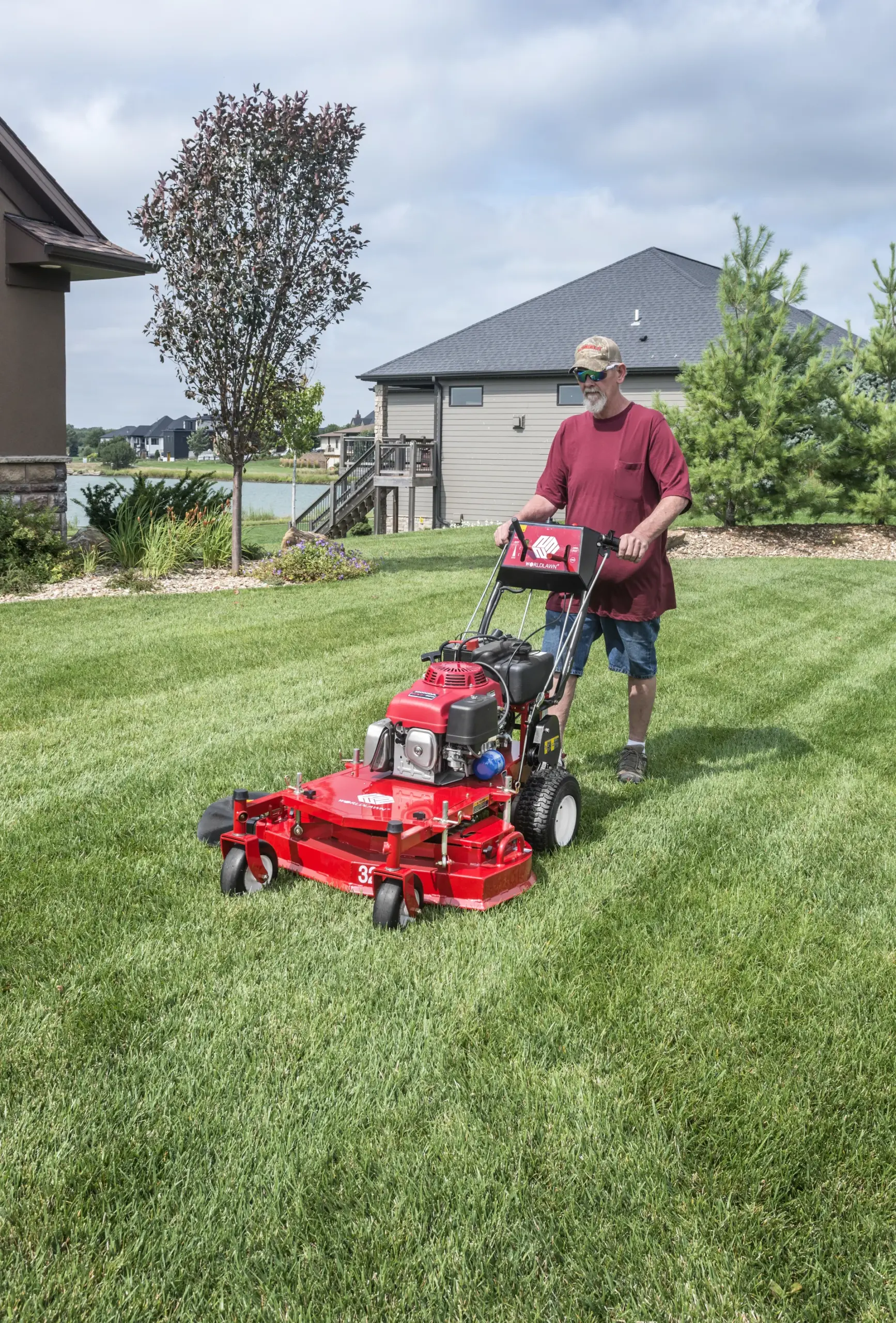 32" Import Walk-Behind Mower — Honda 10.7 HP Recoil