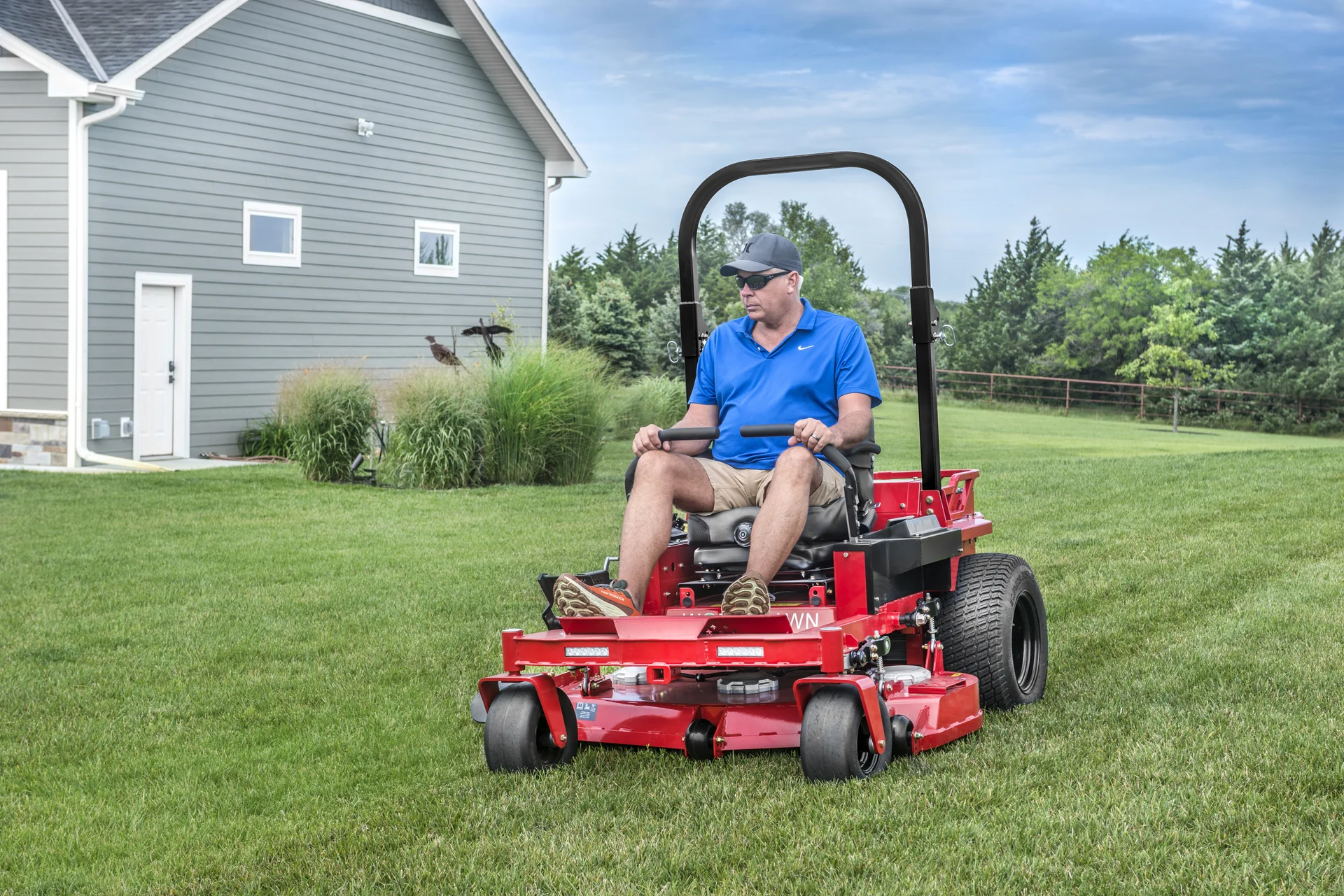Electric Diamondback 52" Zero-Turn Mower — 16.1 kWh LFP Battery - Image 11
